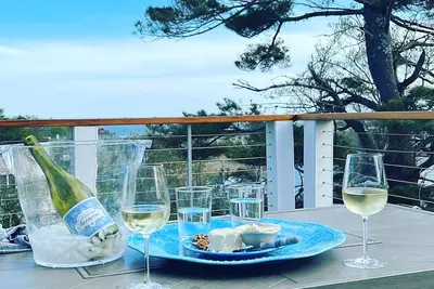 Image de Experience seaside charm near Good Harbor Beach!