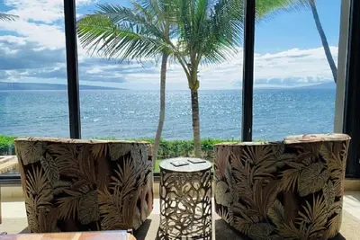 Image de Luxurious Ocean Front Unit! ! ! Inquire for Fall Specials