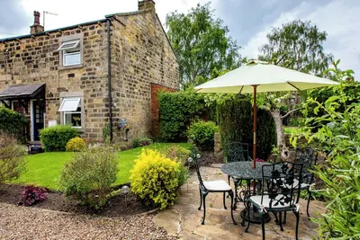 Image de 1 The Old Chapel, pet friendly, with a garden in Pool-In-Wharfedale