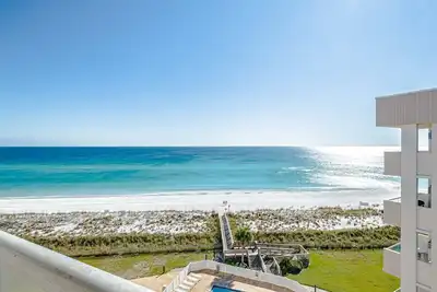 Image de Regency Towers 808 East | 3bd/2. 5ba | Pool, Tennis/Pickleball, Steps to Beach