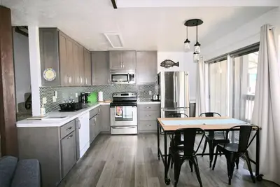 Image de Spacious, upgraded Condo in Sierra Park Villas