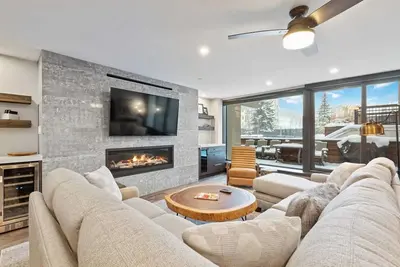 Image de Vb | Beautiful 2 Br Condo in Lionshead - Hot Tub