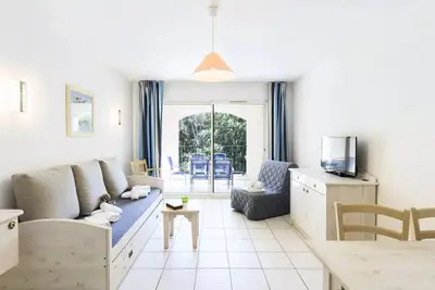 Image de 2 pièces 4/5 personnes