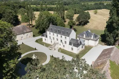 Image de Château la gauchetiere avec piscine