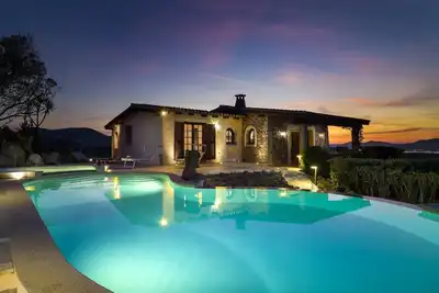 Image de Villa Kiki - avec piscine surplombant Tavolara