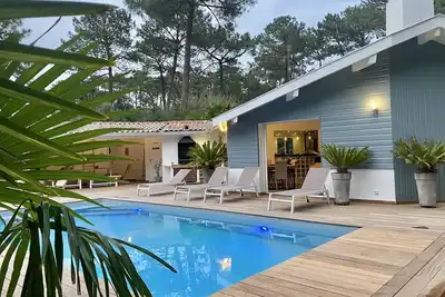 Image de Villa Djun Hossegor 4 *, 12 personnes avec piscine