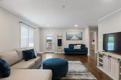 Image de Bluegrass Getaway Suite Downtown Bowling Green!