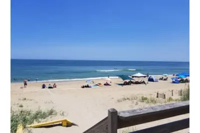 Image de Oceanfront escape for 6
