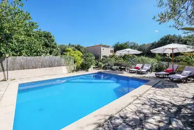 Maison de campagne Can Jaume avec connexion Wi-Fi, piscine, jardin et terrasse