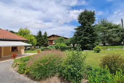 Image de Gîte charmant à Naives-Rosières : 4 pers. , grand terrain fleuri, proche Bar-le-Duc