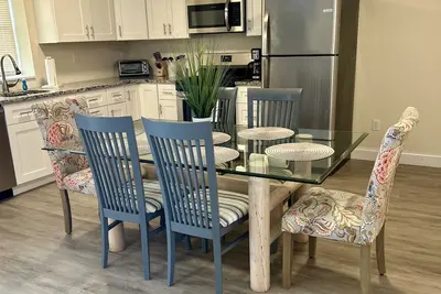 Image de Beach Block 3-bedroom condo with Season badges with parking next to boardwalk