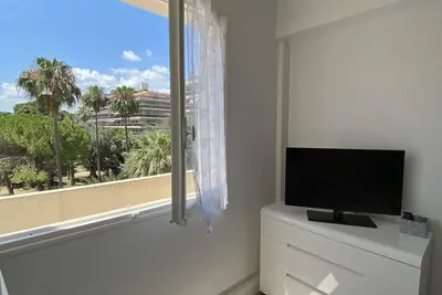 Image de Appartement moderne situé à 300m des plages
