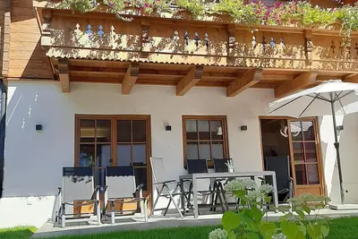 Haus 1-08 Whg. Og - Hochalmbahnen Chalet