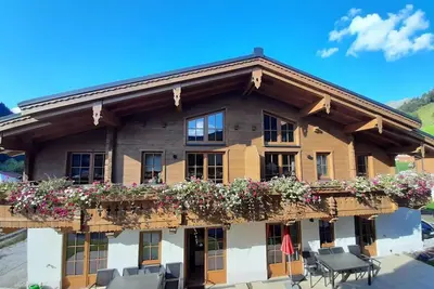 Haus 1-13 Whg. 3 Og - Hochalmbahnen Chalet