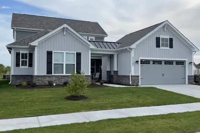 Image de 5br 3 Ba Sleeps 12 Comfortably 4 Mi to Bethany with shared pool/amenities