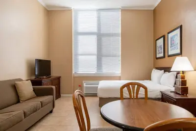 Image de Beach Vacation! Great Studio w/Kitchen, Pool! Bar, Pool, Free Parking!