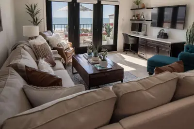 Image de 2 Bedroom Oceanfront Villa on Topsail Island! Villa Capriani