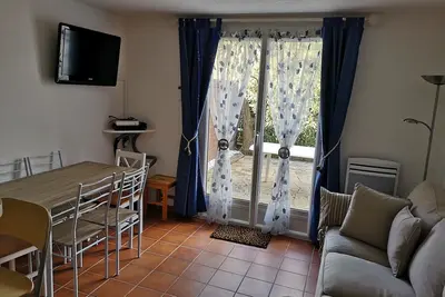 Image de Mazet 4-6 personnes, T3, 3*, Wifi, piscine extérieure au Lavandou