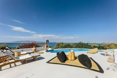 Image de Villa 'Blue' a unique escape from reality - private swimming pool