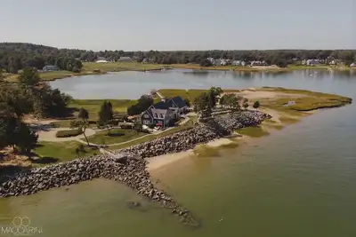 Image de Eagle nest point peninsula.