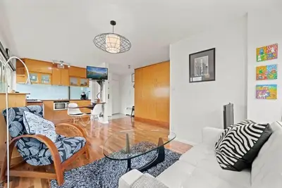 Image de Heart Of The City Minutes from Macleay Street