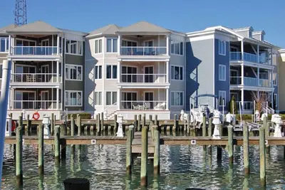 Image de Bayside & Beyond-Sunset Bay Villa #105- Waterfront with Boat Slip