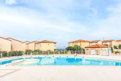 Image de Agréable appartement pour 6 personnes avec Wifi, piscine, Tv, terrasse et parking
