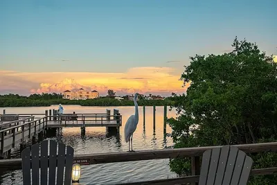 Image de Nature Escape! 2 Great Units w/Kitchens, Golf, Outdoor Fireplace