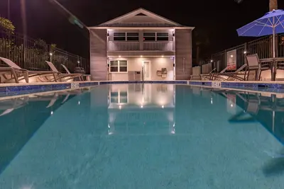 Image de Ultimate Getaway! 2 Serene Units w/Kitchens, Beach, Golf