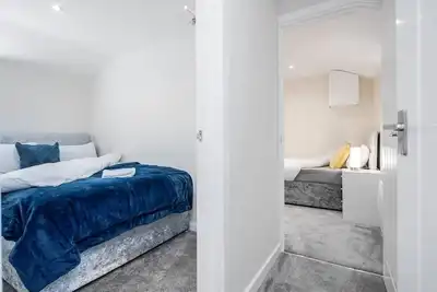 Image de Cosy 2br Maisonette near Hospital & Stations