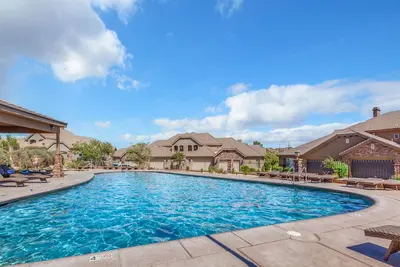 Image de Pointe of View 1889 | Golf Course View, Spacious yard, and Sand Hollow Reservoir