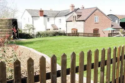 Image de The Cider House, pet friendly, with a garden in Leominster
