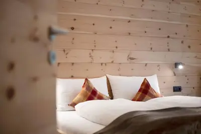 Image de Appartement \"Archehof Hochzirm - Greti\" avec vue sur montagne, sauna et terrasse