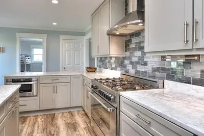 Image de 5br\/3ba - Oceanfront Walk to Pier, 2 Dogs Allowed
