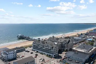 Image de Grand Victorian 312 - Lovely condo, steps from beach and amusement park!