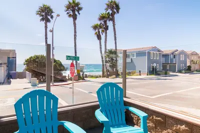 Image de Family-Friendly Condo with Ocean Views, Easy Beach Access, WiFi & Grill Area