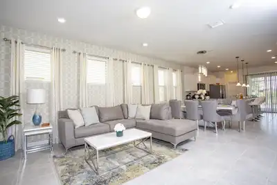 Image de Villa Batista - Exceptional Five-Bedroom House in Solterra Resort