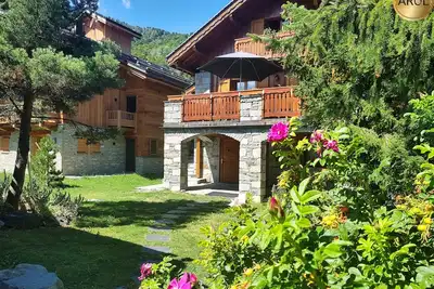 Image de Le Cembro - Appartement à Meribel - 200 m pistes de ski - 3 chambres et 2 S bain