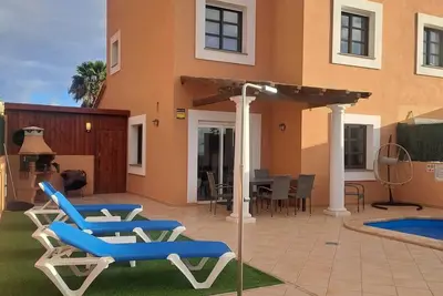 El Nido Del Volcan - Luxury villa with panoramic view, private heated pool, WiFi