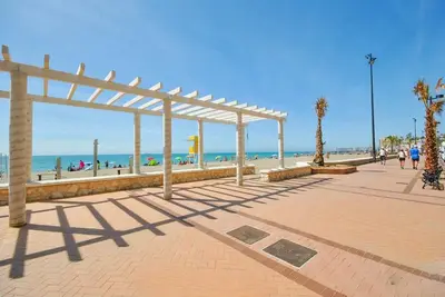 Image de Gran Apartamento Frente al mar con Parking Incluido