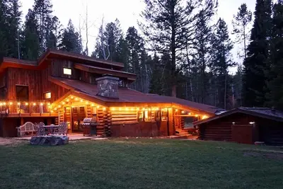 Image de Chic luxurious Log cabin minutes from Jackson Hole ski resort and Gtnp