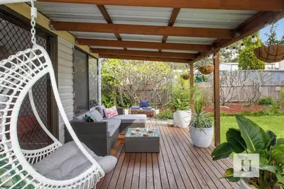 Image de Lake Macquarie Escape - Cottage close to lake/shops