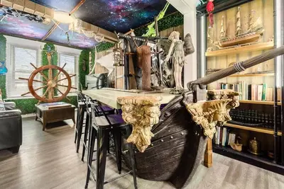 Image de ★ Hook’s Lair ★ 4 Br Home w/ Barcade ★ Close to Downtown/Nationwide/German Vil★