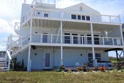 Image de Oceanfront house-5bd/5 full bath - sleeps 13