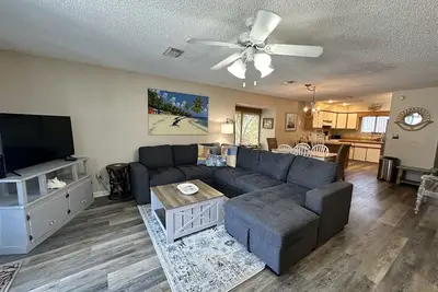 Image de Lower Summer 2025 Rates for Open Days! Gulfview, 2 Br/2. 5 Ba, Great Location!