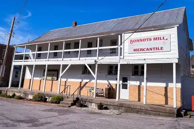 Image de Country Townhouse near Osage River: Go boating, Utv gravel roading, fishing!