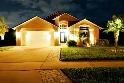 Image de ►12 min to Disney! ♦Private Pool♦ Fun Themed rooms