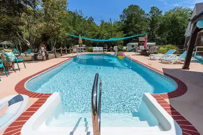 Image de Large Lakefront Home in Heber Springs with Pool, pets Ok