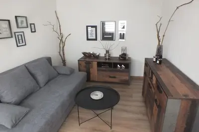 Image de Bungalow Umgeben von Wäldern und Seen