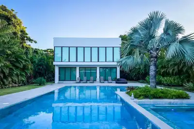 Image de Ultimate Beach Getaway, Luxury Villa in Ritz-Carlton\/ Dorado-5 mins to beach!